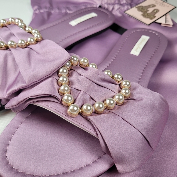 NWT Victoria's Secret Embellished Satin Bow Slide Pearl-Heart Lavander M (8-845) - Picture 7 of 10